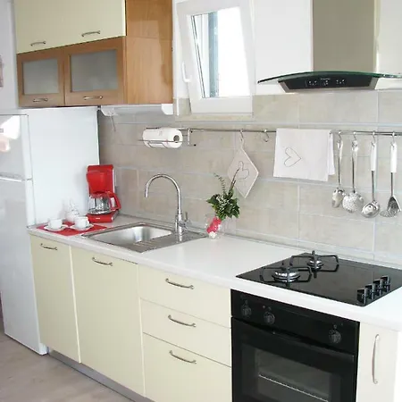 Apartman Niko*** דירה